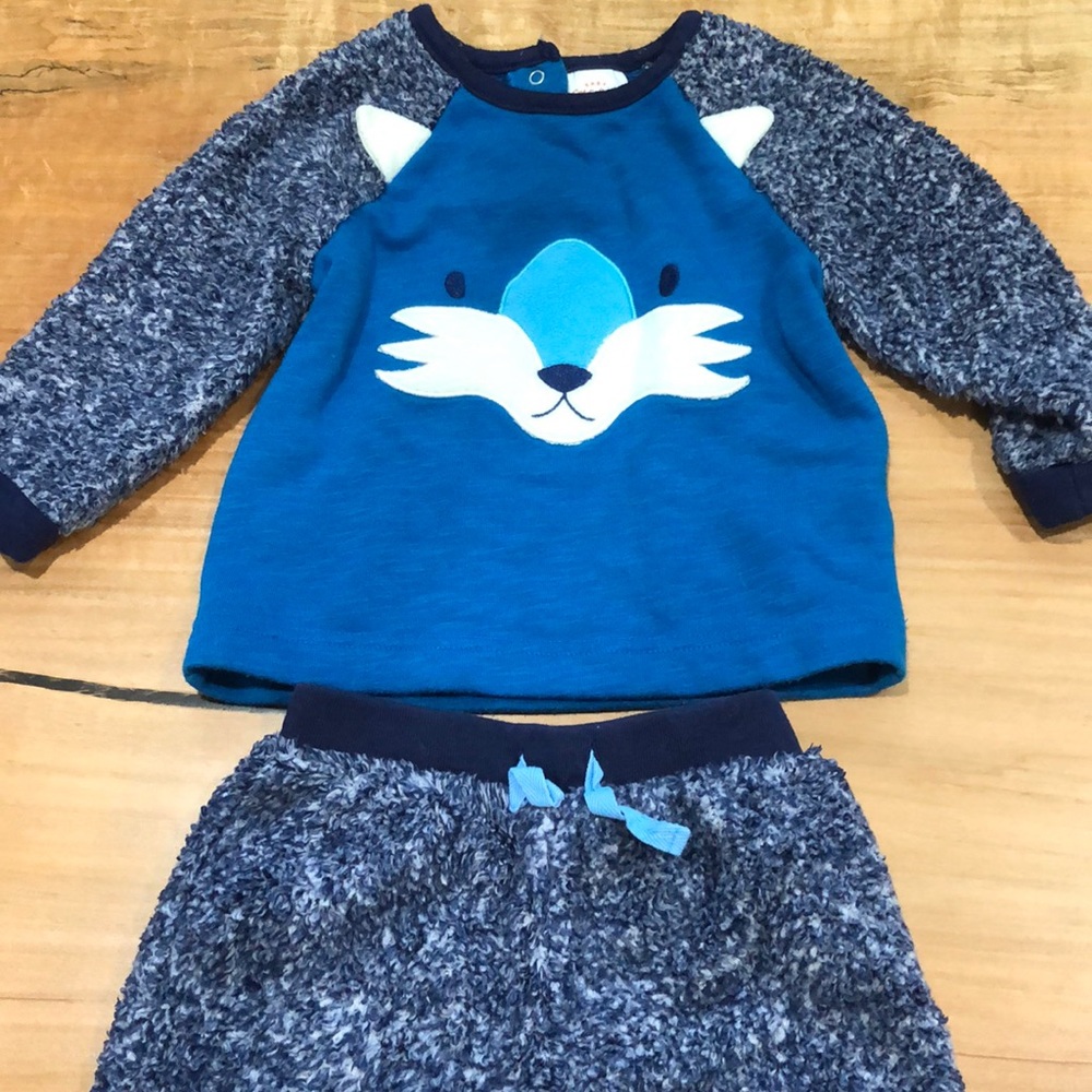 Car & Jack sweat outfit